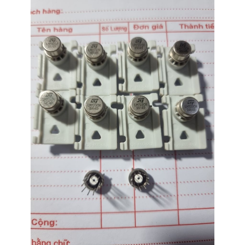 IC LM723 - 10 chân tròn