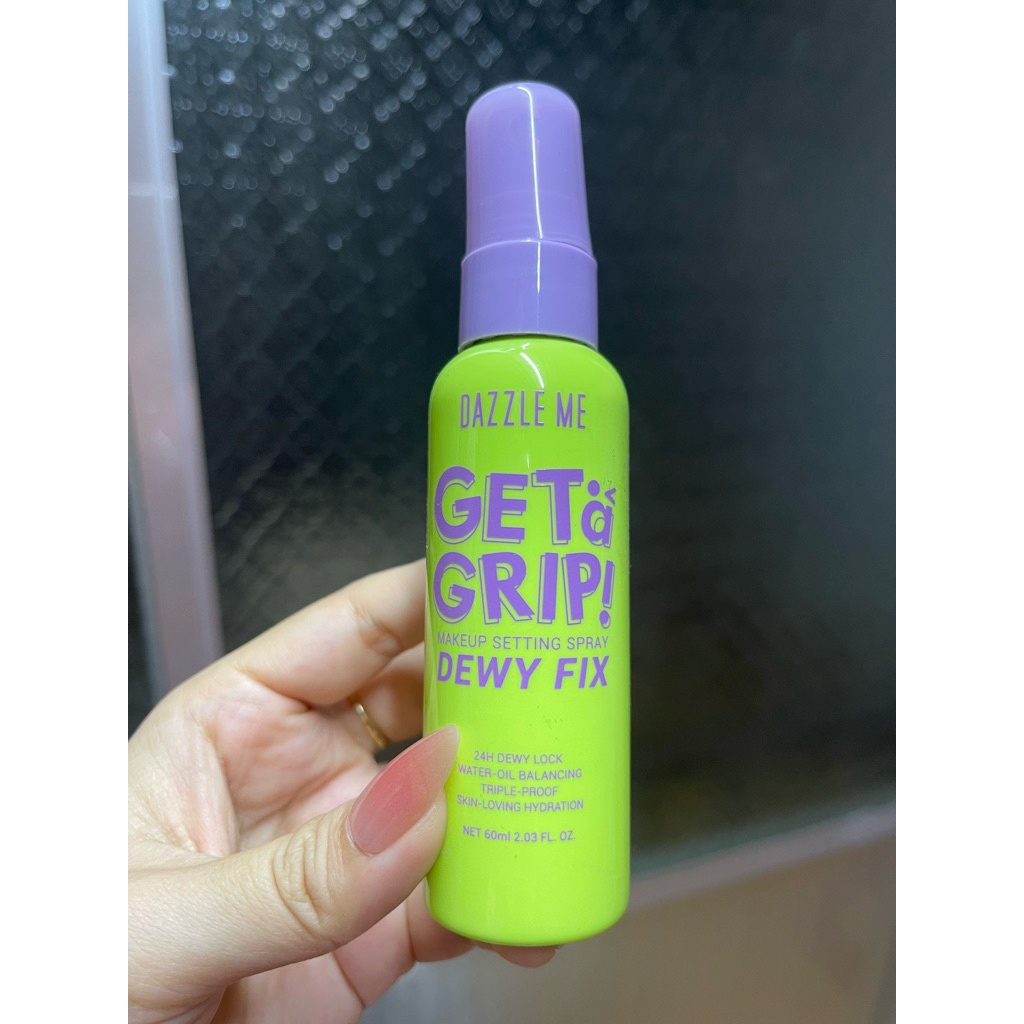 xịt khoá nền Dazzle Me test 1l