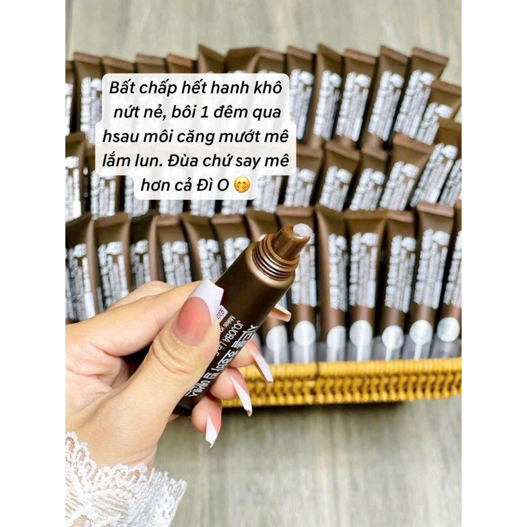 dưỡng môi jojoba