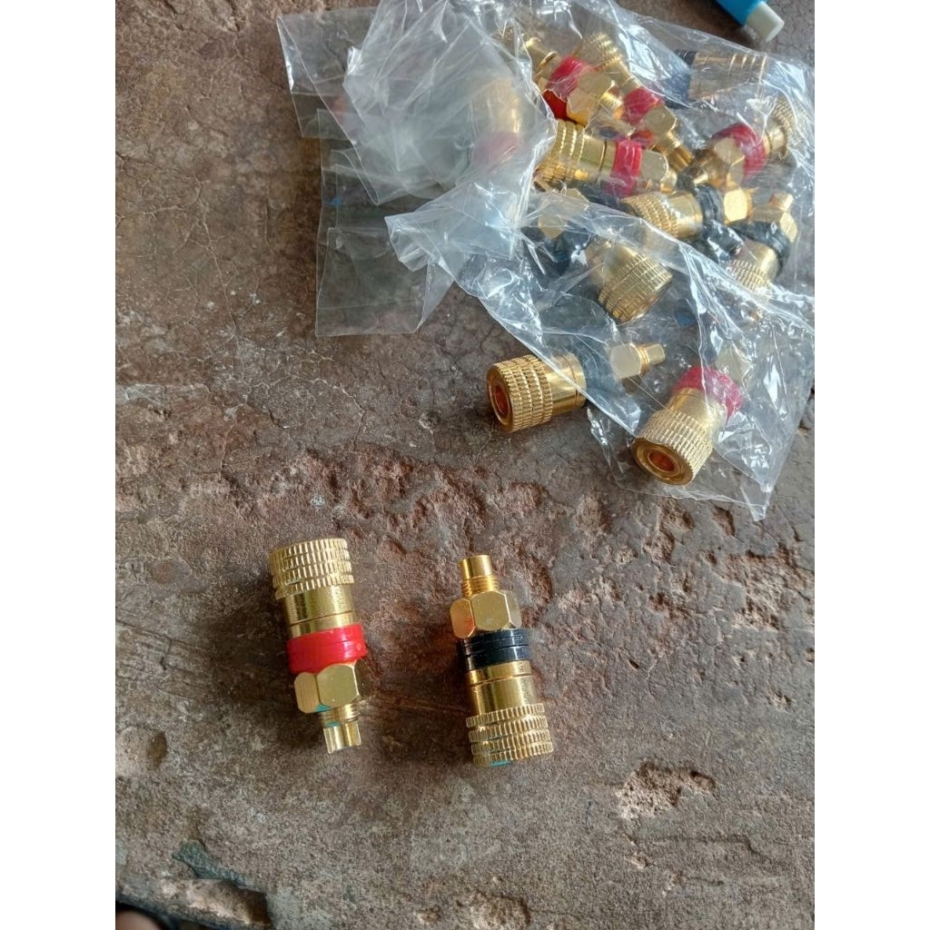 com bo 2 cặp jac loa M8 _8 mm 200A cos đồng đỏ và đen.. lắp cho bình pin...