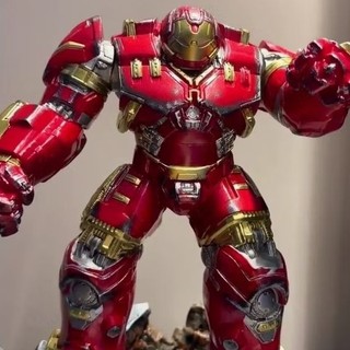 Mô hình Hulkbuster 32cm có kèm đế siêu đẹp.