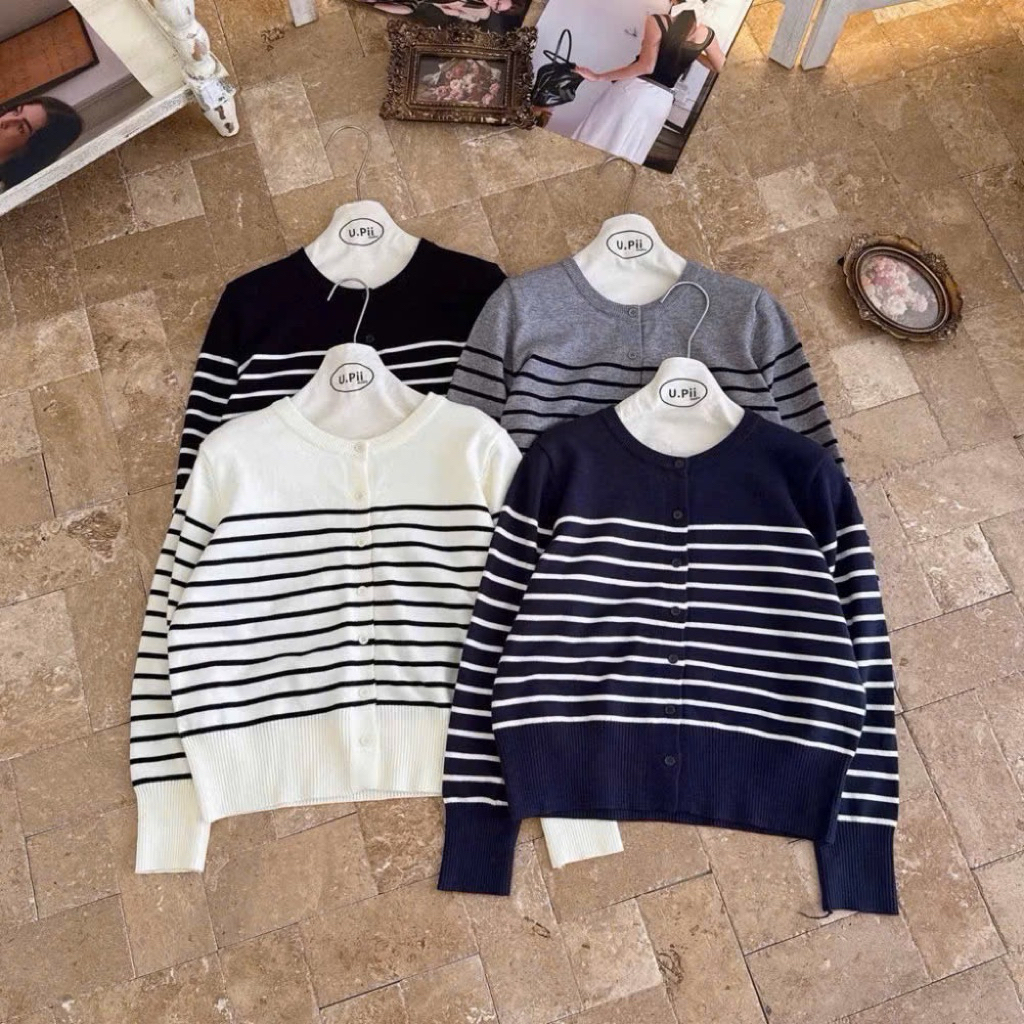 Áo cardigan cổ tròn kẻ ngang