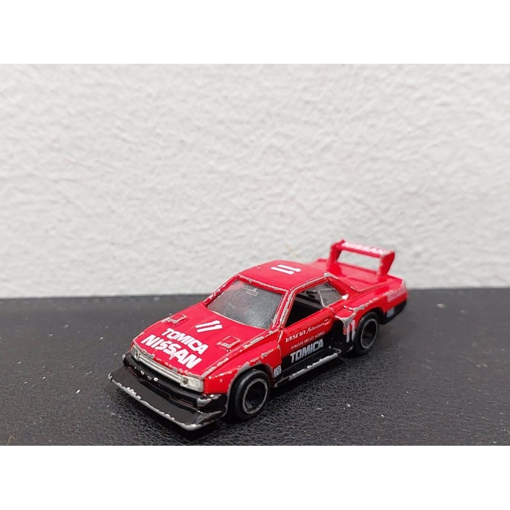 Xe mô hình Tomica Nissan Skyline Silhouette Formula - Made in Japan