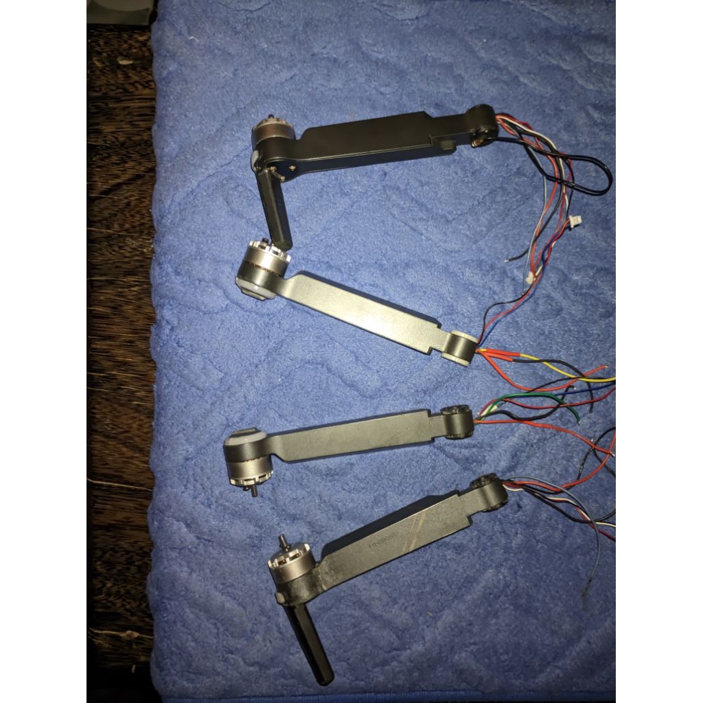 Càng động cơ flycam sjrc f11s (4 cái)