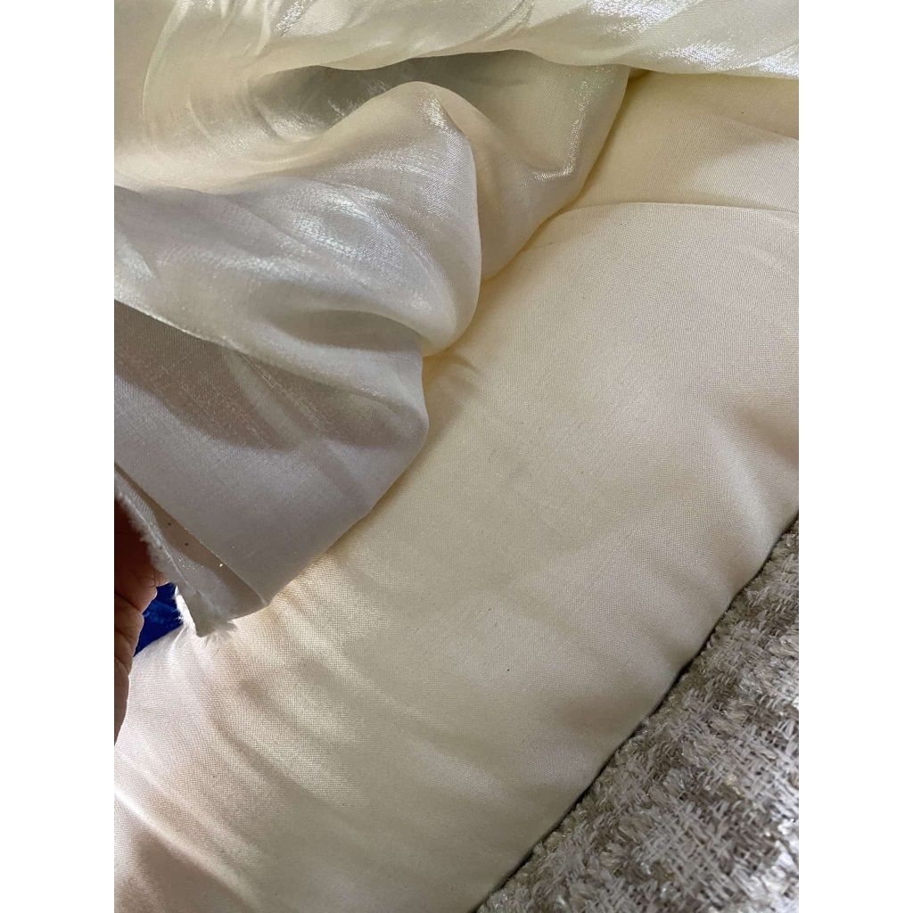 thô tơ ánh nhũ  kem vàng siêu óng ánh 35 k/1 m