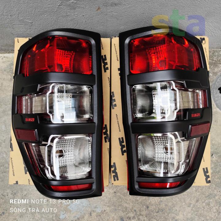 ĐÈN HẬU FORD RANGER XLT XLS 2012 - 2021