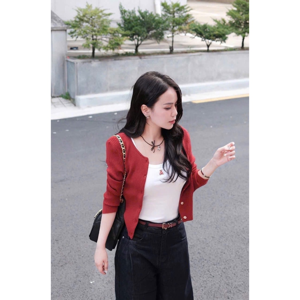 [ CHÍNH HÃNG ] ÁO CARDIGAN WHOAU GÂN MÀU ĐỎ & XÁM