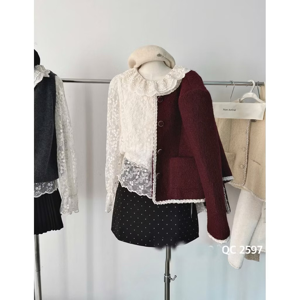 [A3001] ÁO REN HOA NỔI CỔ BÈO Wei Yi Studio- Áo sơ mi ren hoa kiểu QC tay bồng 2 lớp ulzzang tiểu thư HQ | BigBuy360 - bigbuy360.vn