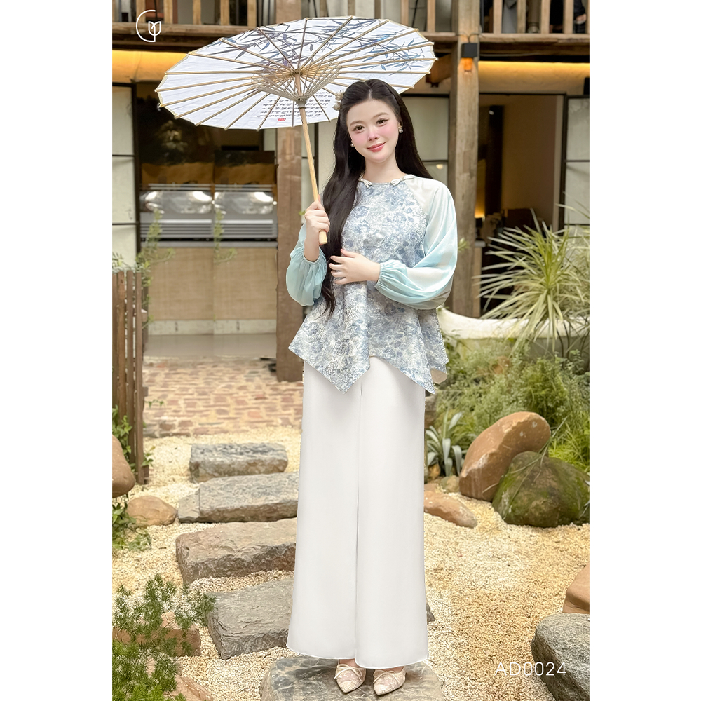 Set đồ truyền thống Giian thiết kế áo cánh rơi, cổ tròn đính nơ cách điệu họa tiết hoa nổi phối quần lụa cao cấp AO0024 | BigBuy360 - bigbuy360.vn