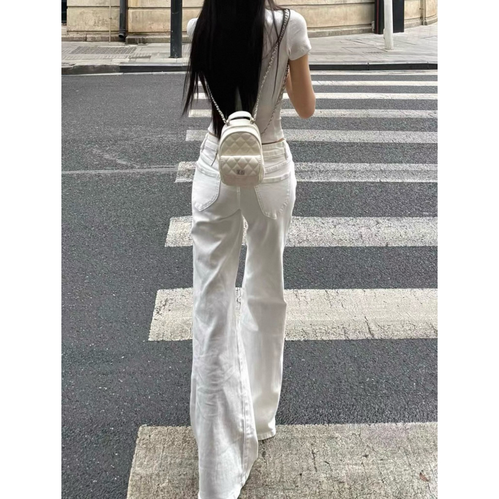 Quần Jeans Nữ màu Trắng ỐNG LOE Form rộng dài Chùm Chân Lưng thấp Hách Dáng Quần Bò Nữ ống Rộng Loe chất liệu Jeans Mềm | BigBuy360 - bigbuy360.vn