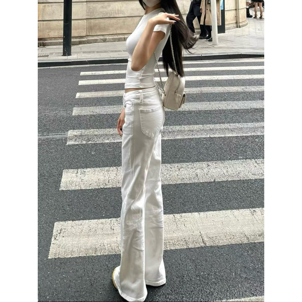 Quần Jeans Nữ màu Trắng ỐNG LOE Form rộng dài Chùm Chân Lưng thấp Hách Dáng Quần Bò Nữ ống Rộng Loe chất liệu Jeans Mềm | BigBuy360 - bigbuy360.vn