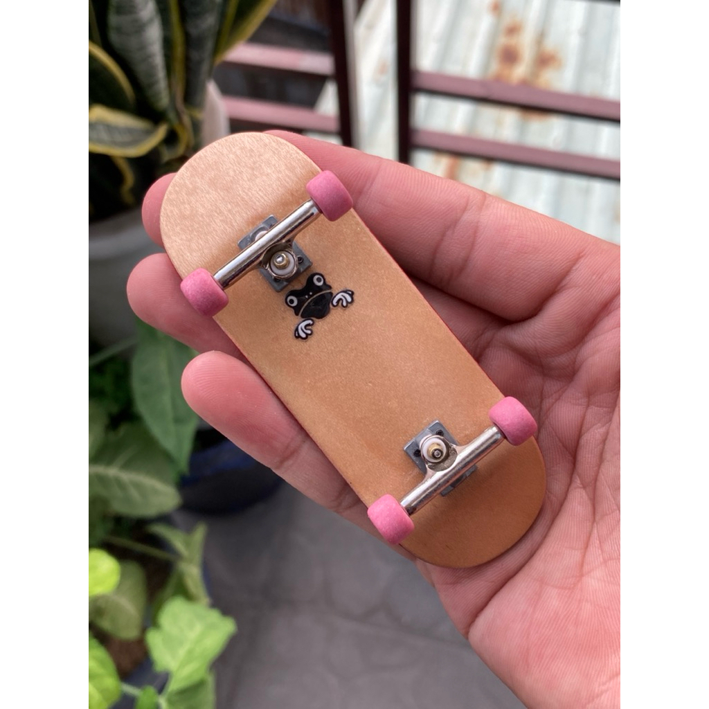 frog fingerboard wheels- Bộ bánh xe ván trượt ngón tay chuyên nghiệp
