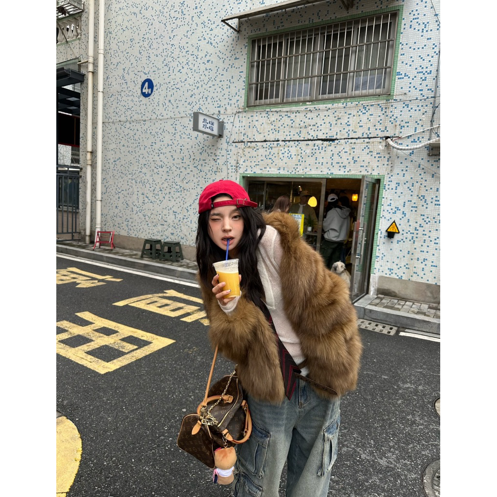 - Hàng order - Áo khoác lông thú dày dặn, style Y2K, douyin [ Có cho thuê theo ngày ]