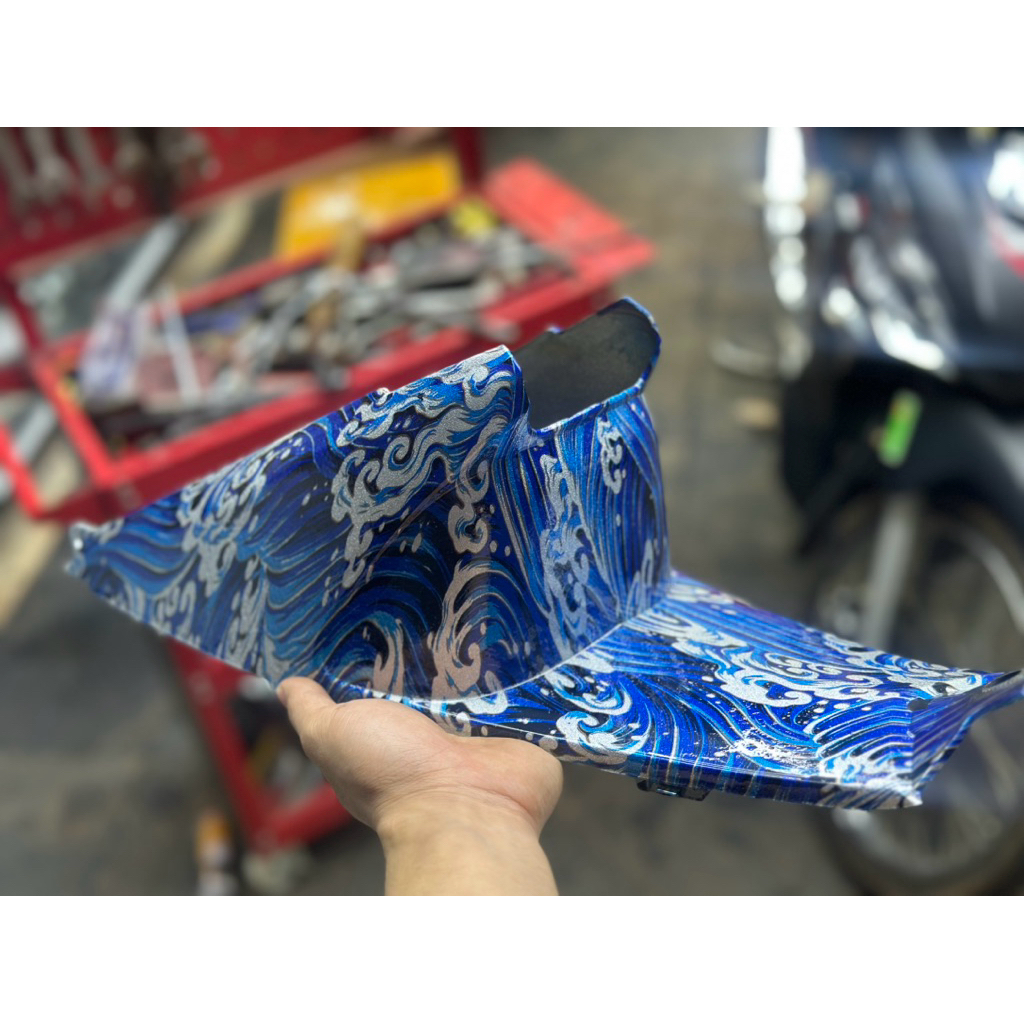 Nhựa nhám yếm bụng Sirius – nhúng caảbon nhật cổ– gắn như zin – yếm bụng Sirius độ đẹp