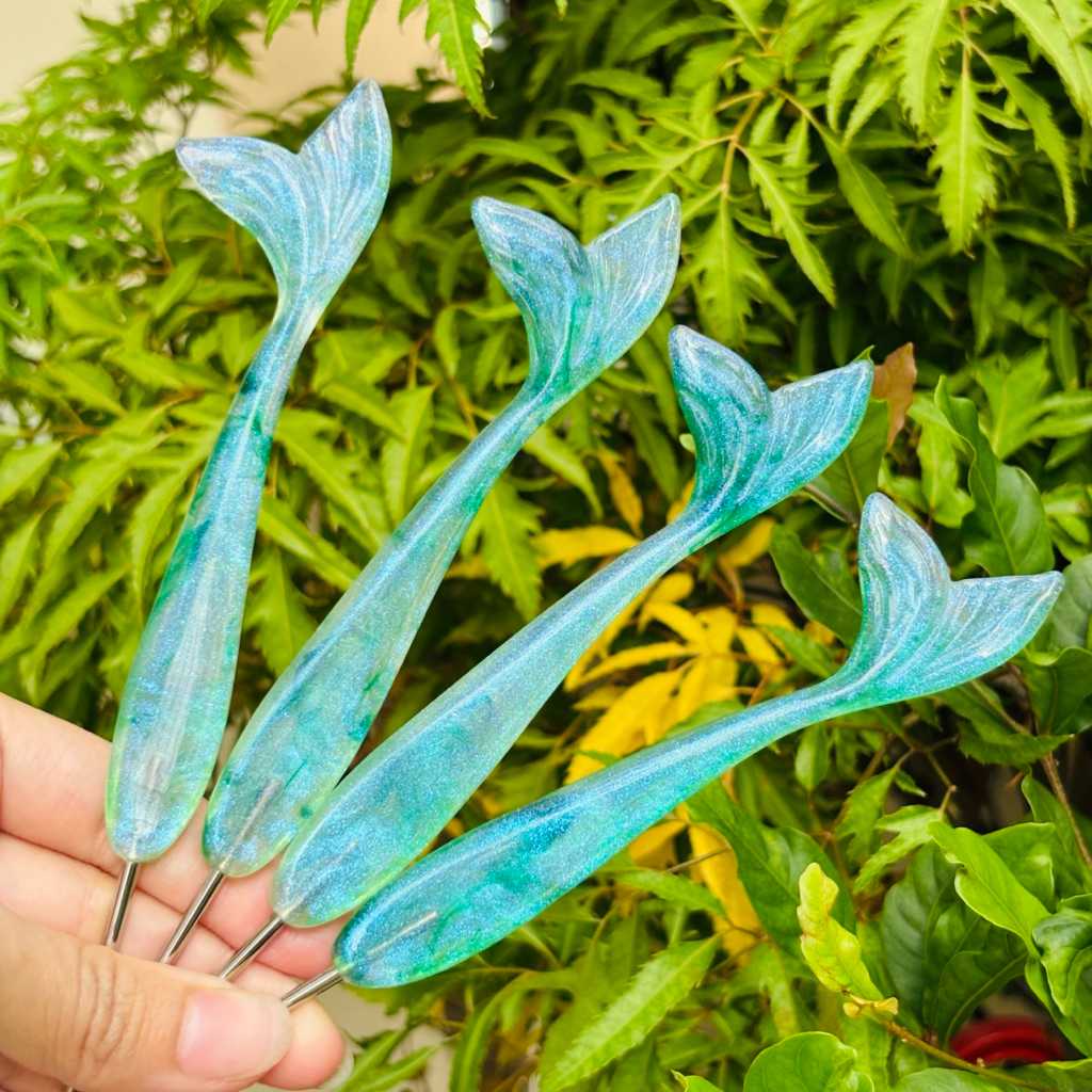 CẦN TĂNG SIZE Kim móc len Jinlan đuôi cá cán nhựa bling bling