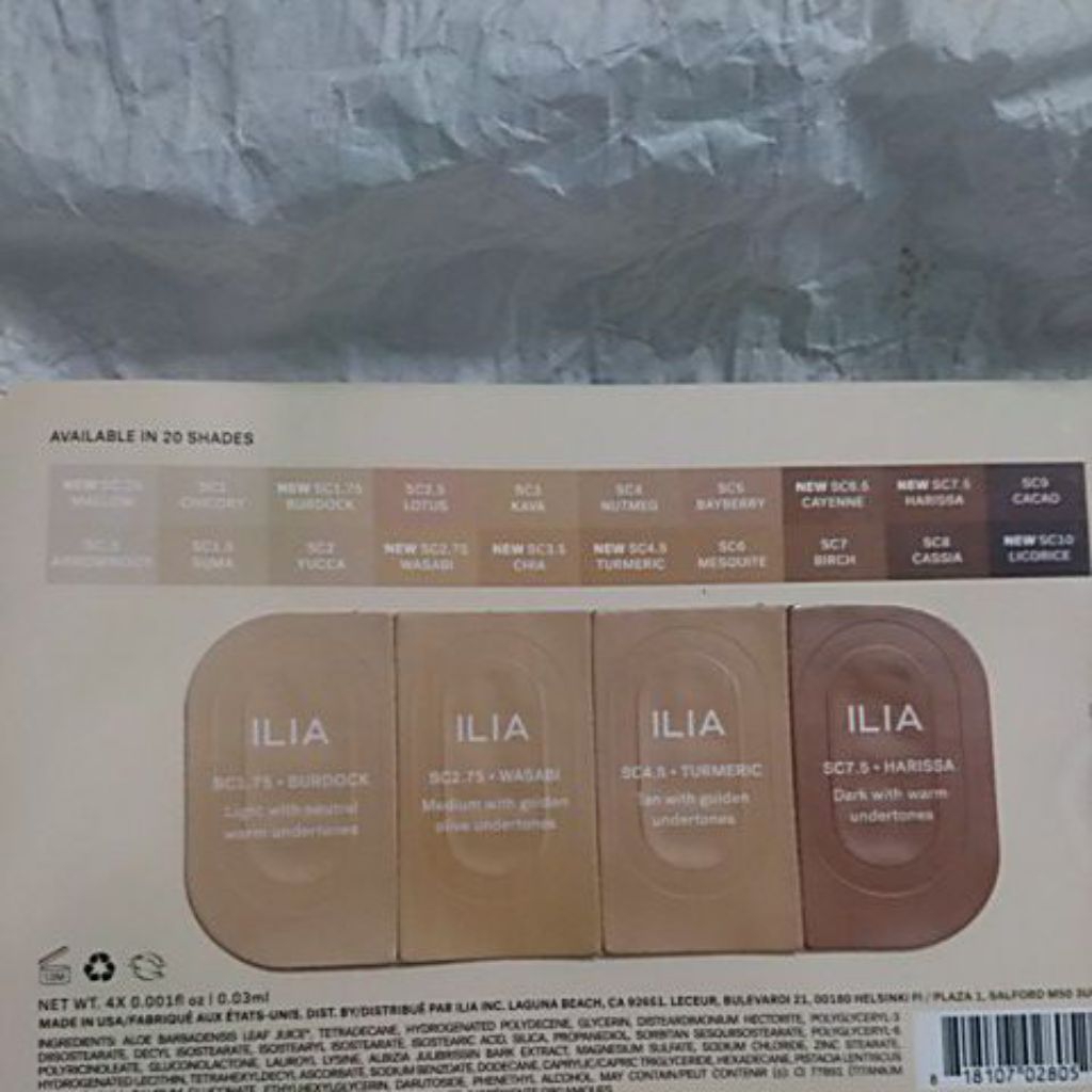 che khuyết điểm ilia true skin serum concealer