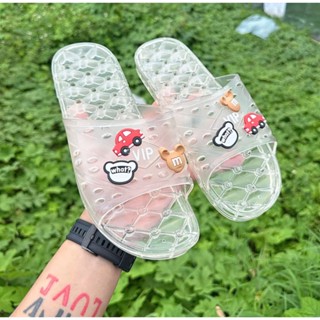  Dép nhựa dẻo đi trong suốt tặng kèm STICKERngẫu nhiên Dép đi nhà vệ sinh có lỗ thông thoáng Dép vip 