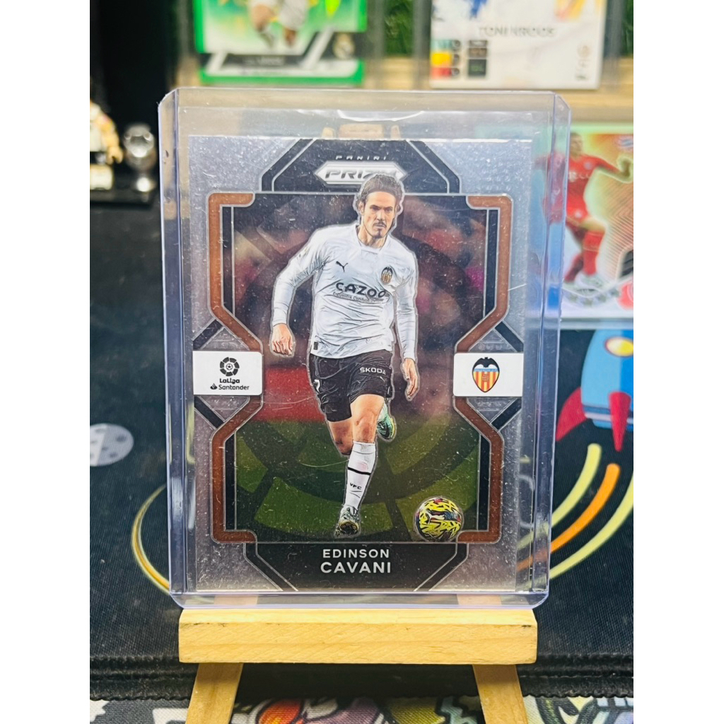 Thẻ bóng đá Edinson Cavani Valencia Panini Chronicles La Liga 2022/23