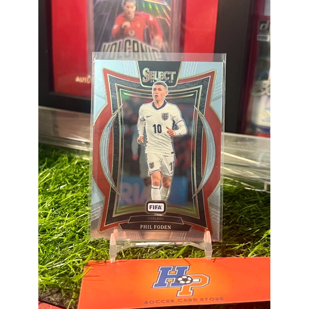 Thẻ bóng đá Phil Foden Terrace Panini Select 2024/25