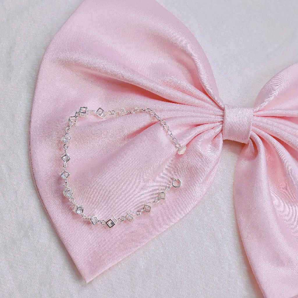 Lắc tay nữ bạc S925, Lắc tay hộp lập phương đính đá LCV4014