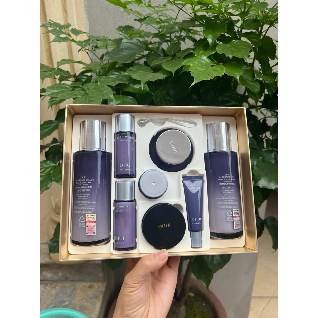 SET DƯỠNG OHUI AGE RECOVERY