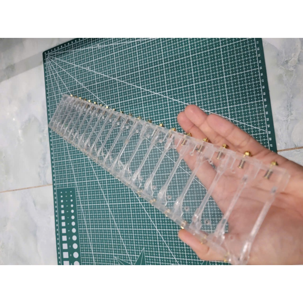 Khay Cân Bằng Pin 18650. 21700, 26650, 26800, 26700, 32700, 32140.