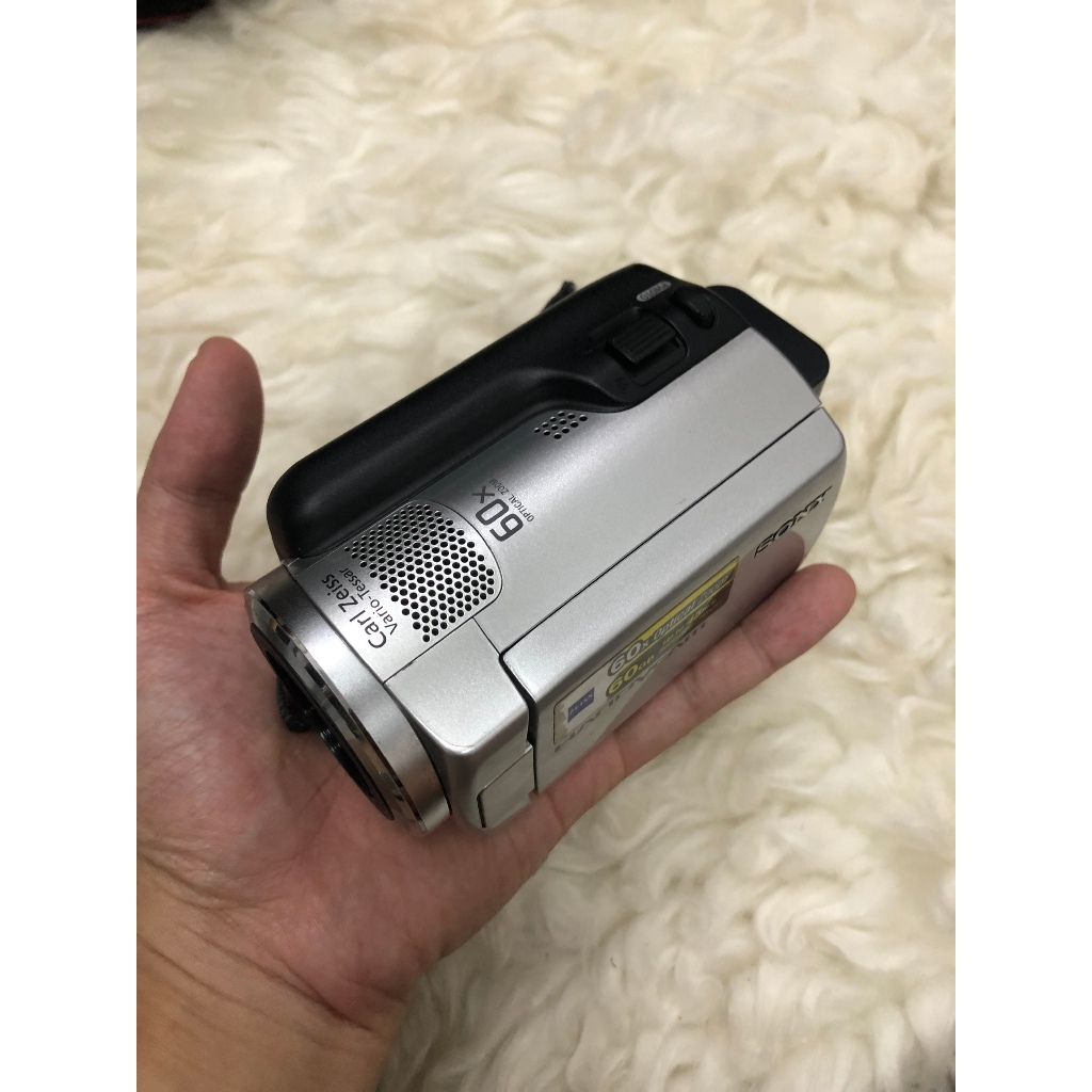 Máy quay cầm tay Sony SR47 - Tường Duy Digital