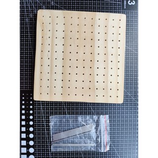 Bảng chặn len gỗ thông kèm ghim