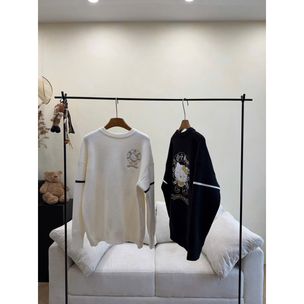 EMPINKSTUDIO/ ÁO LEN CHOM COLAB HELLOKTTY