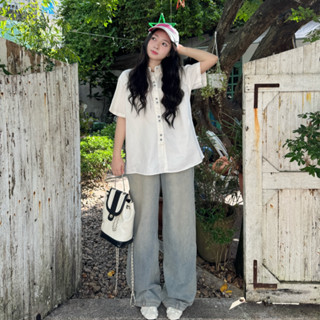  Áo Sơ Mi Trắng Nút Hoa Tay Ngắn Nam Nữ OverSize Ulzzang Áo Khoác Ngoài Mỏng Kiểu Hàn Quốc - TOGO.CLOTHING 