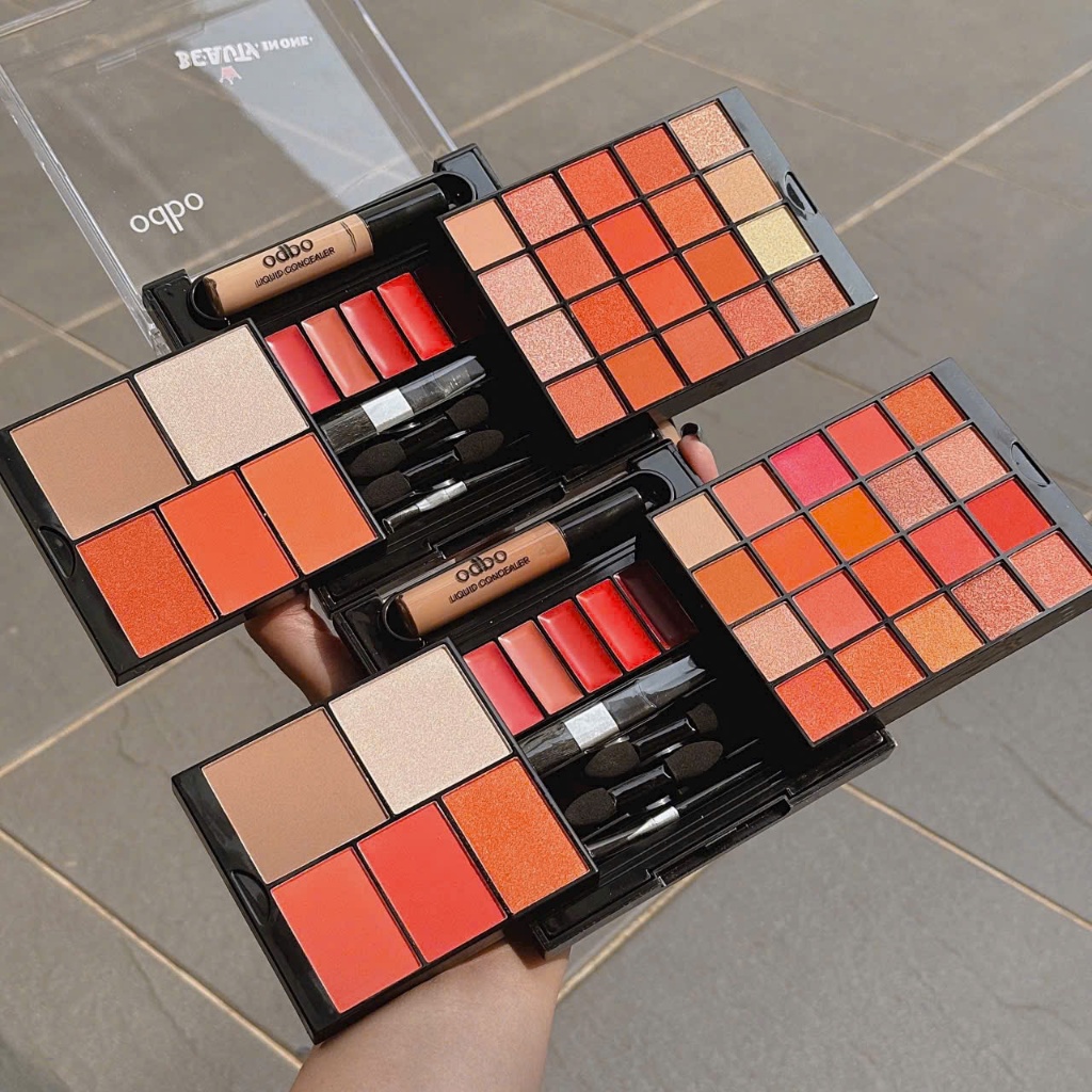 [HCM] Bộ Kít Trang Điểm Đa Năng Gồm Phấn Mắt & Má Hồng Và Son ODBO BEAUTY IN ONE OD1006 Hàng Thái