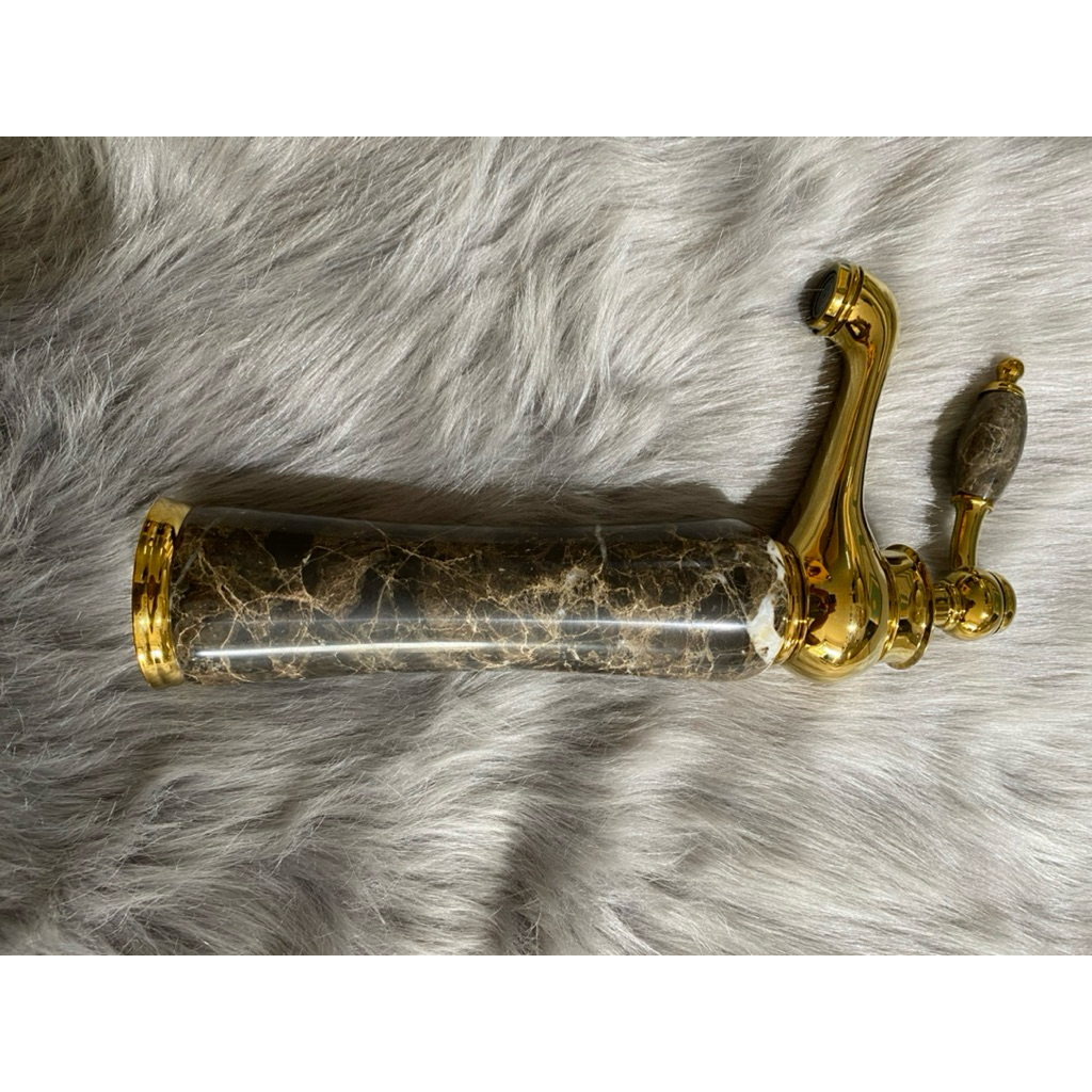 vòi lavabo nóng lạnh 30cm bọc đá nhân tạo cao cấp (màu đá ngọc và vàng)