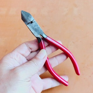 Kìm cắt dây điện, hàng bãi Nhật.