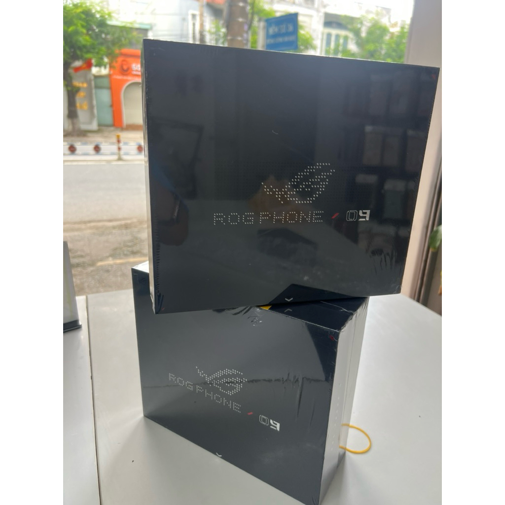 Điện Thoại Gaming Asus ROG Phone 9 Pro New Seal