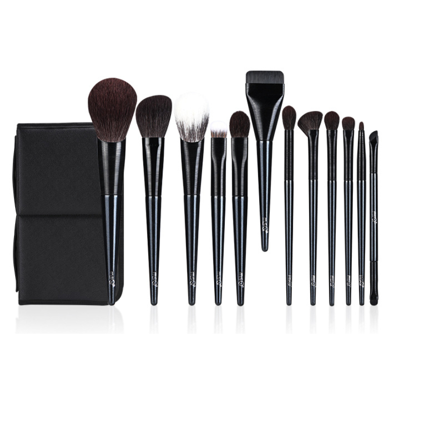 Bộ cọ trang điểm MSQ 12 cây Liu Dai