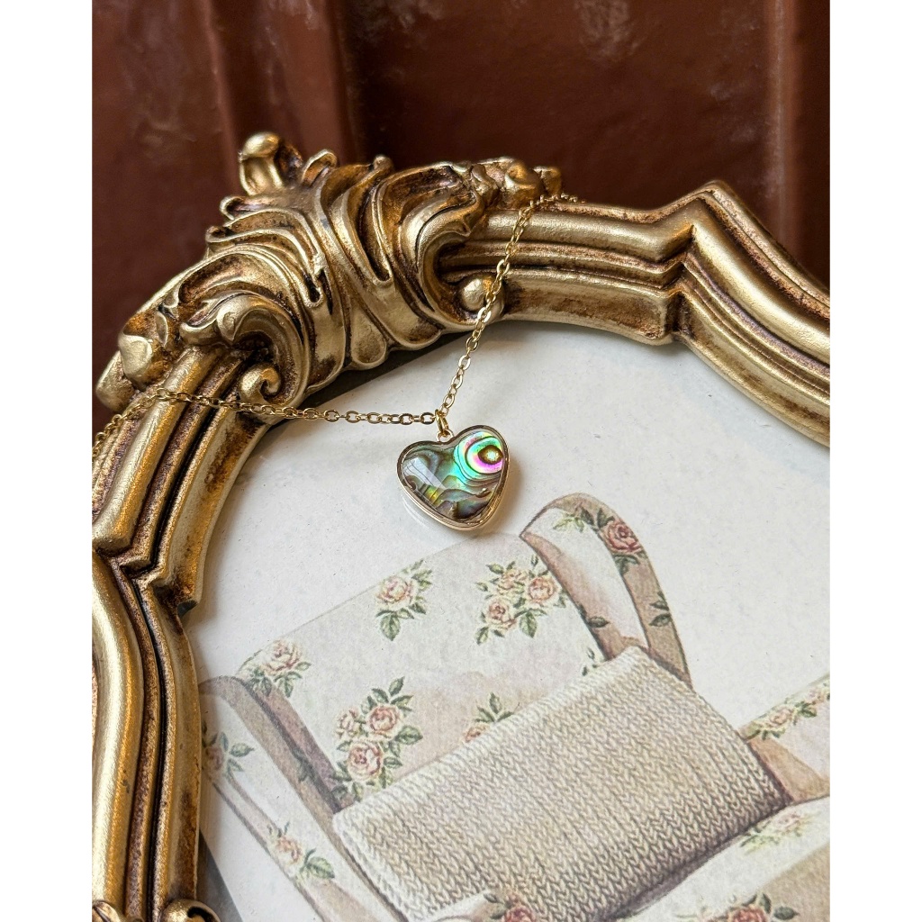 Dây Chuyền Mặt Trái Tim Ánh Xà Cừ 2ABNORMAL