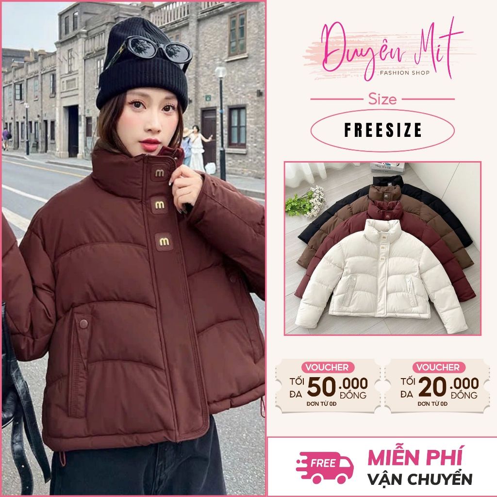 Áo Khoác Phao Nữ Dáng Ngắn Cổ Dựng (Crop Top Puffer Jacket) - Cúc Nổi Chữ M Phụ Kiện Cao Cấp