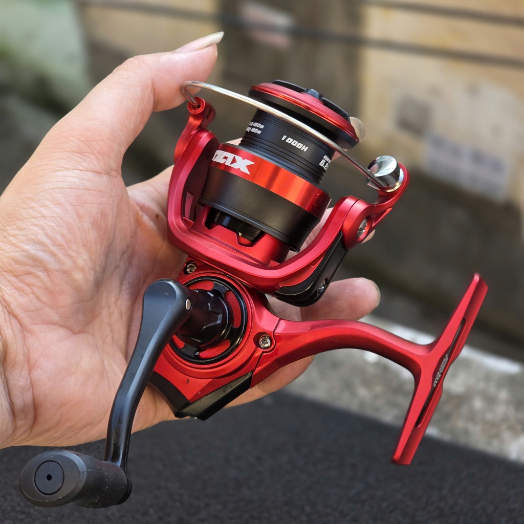 Máy Đứng Abu Black Max SX 2025 máy câu cá