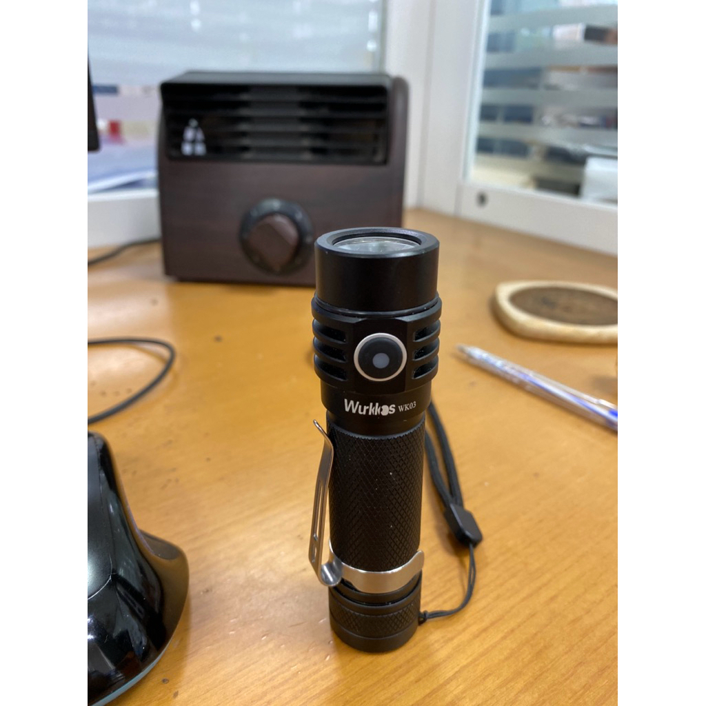 Đèn pin wurkkos wk03 led st40 5000k đã qua sử dụng, phụ kiện đầy đủ