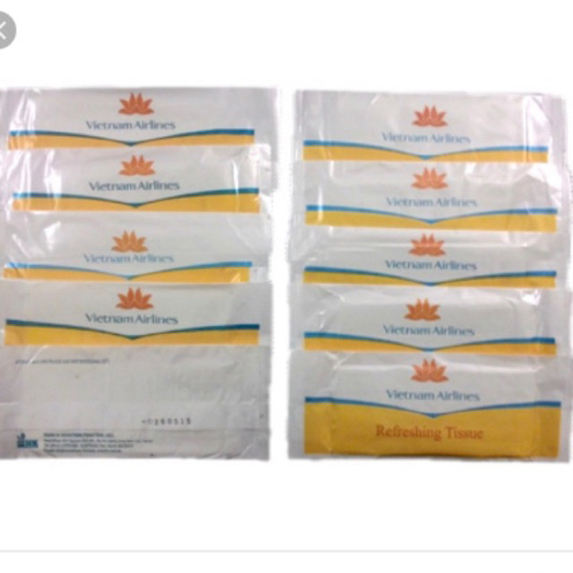 1 chiếc khăn giấy VN airline