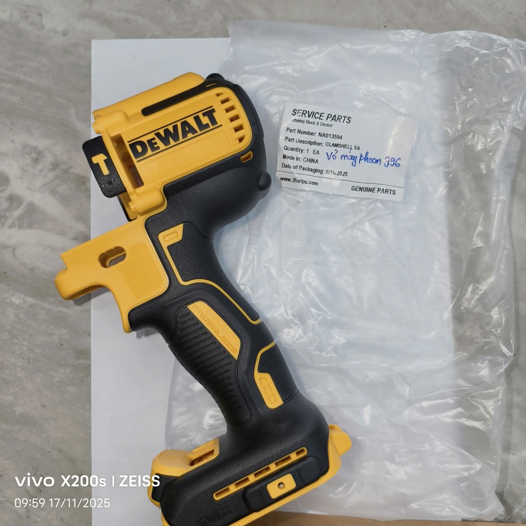 Vỏ máy khoan Dewalt DCD996/999
