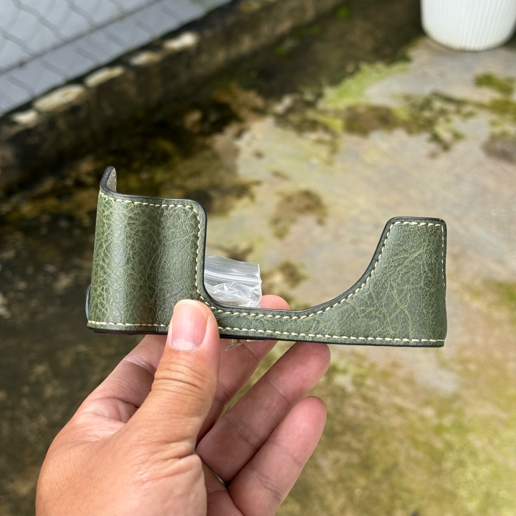 Halfcase bao da Fujifilm XT200 - màu xanh vân đẹp