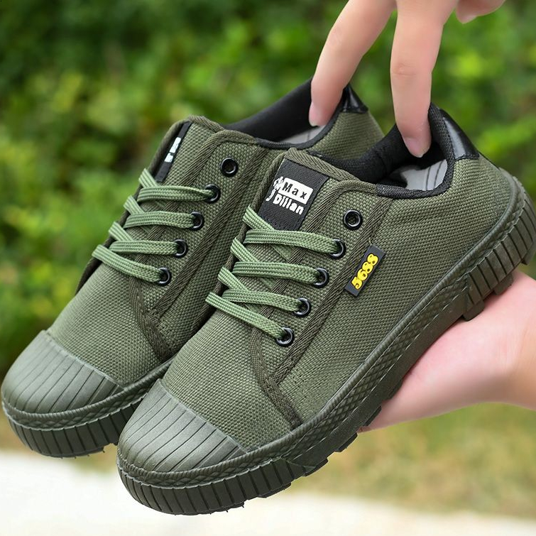 🔥Còn hàng🔥Giày bảo hộ lao động nam,Vải bạt dày, chống mài mòn, chống trượt và thoáng khí,38-45