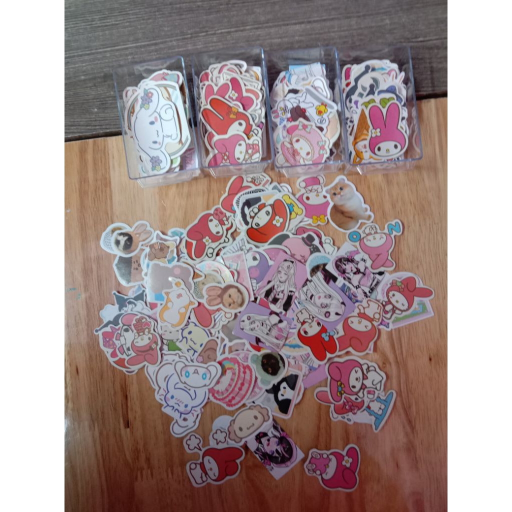 Set 200 Stickers NGẪU NHIÊN( bao gồm tất cả cỡ)