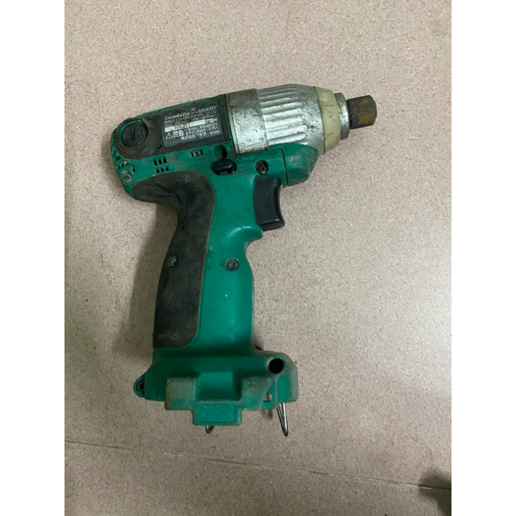 máy bắn vít đầu khía makita 12v, hàng Nhật Cũ