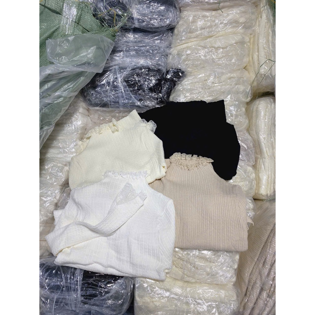 Áo Len Mỏng Giữ Nhiệt Phối Cổ Tay Ren Tiểu Thư siêu xinh style Ulzzang-Dành Cho Nữ | BigBuy360 - bigbuy360.vn