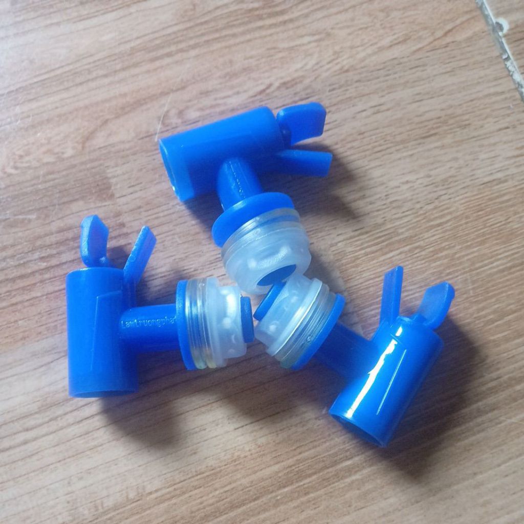 COMBO 3 VÒI BÌNH NƯỚC 20 LÍT