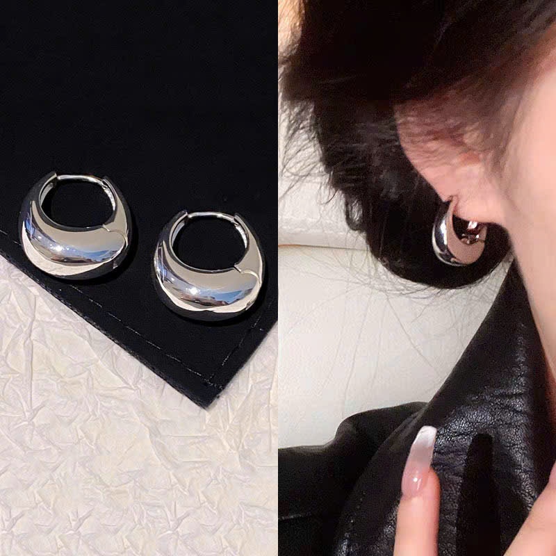 Bông Tai Khuyên Tròn Xinh Xắn BT01