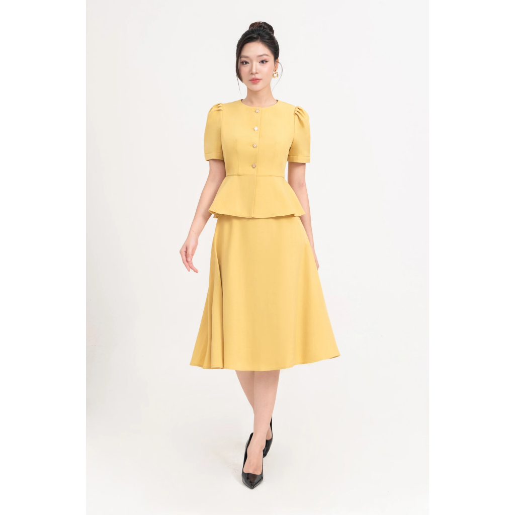 Áo peplum cách điệu cổ tròn, áo công sở tay ngắn xếp ly nữ IVY moda MS 61T0232 | BigBuy360 - bigbuy360.vn