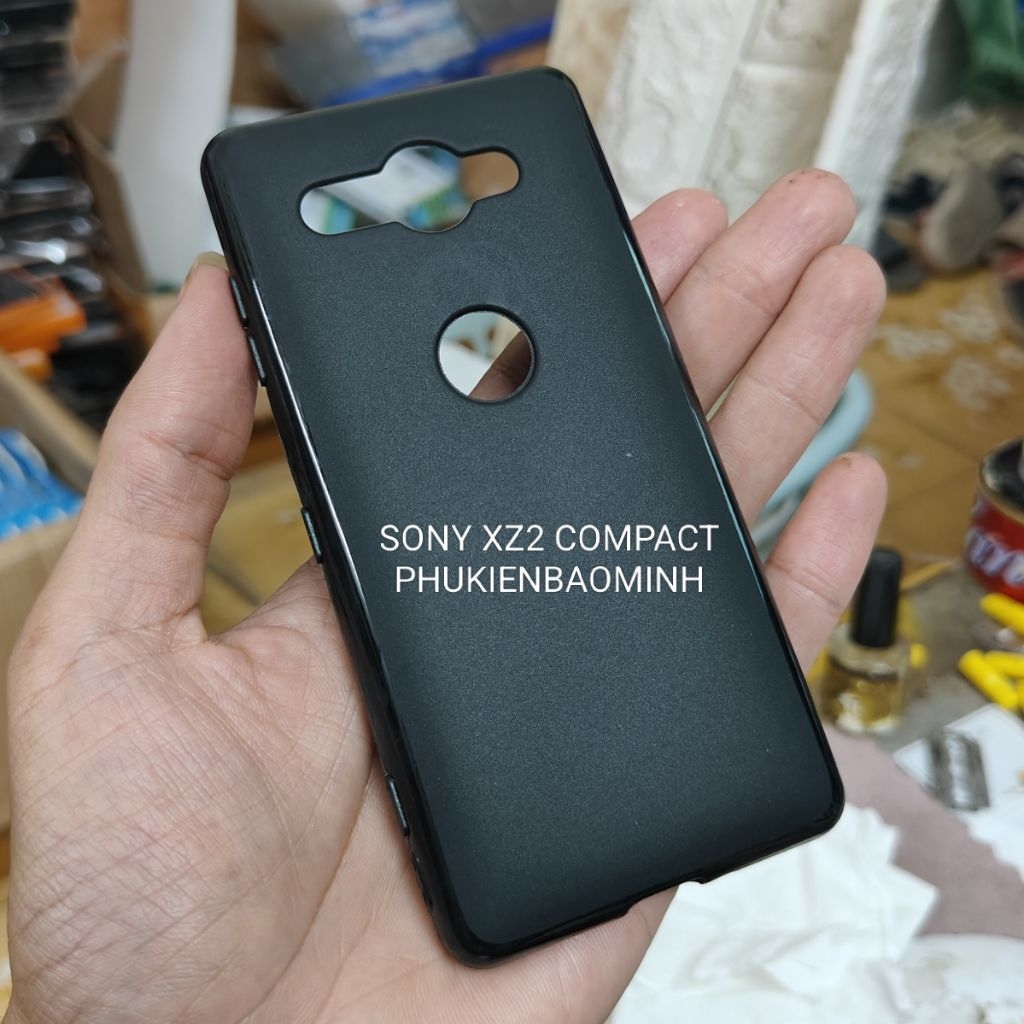 [Sony XZ2 Compact] Ốp lưng silicon dẻo đen/ trắng nhám cao cấp